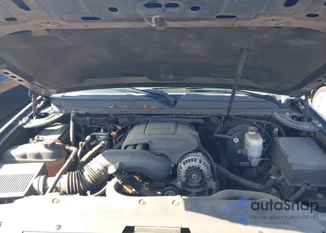 2007 GMC Yukon Slt из США, поврежденный, VIN 1GKFC130X7J336783